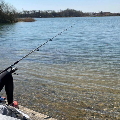 Fiskemakker med båd på lolland