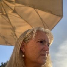 Gå-veninde søges
