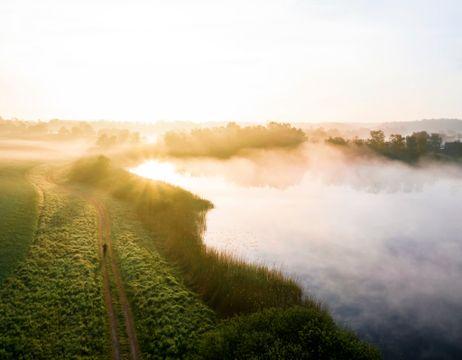 Smuk udsigt over sø